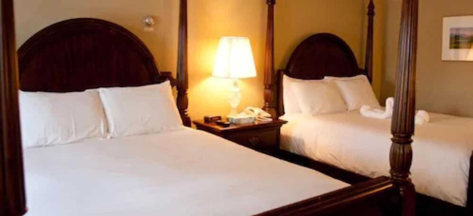 The Stowe Village Inn Bagian luar foto