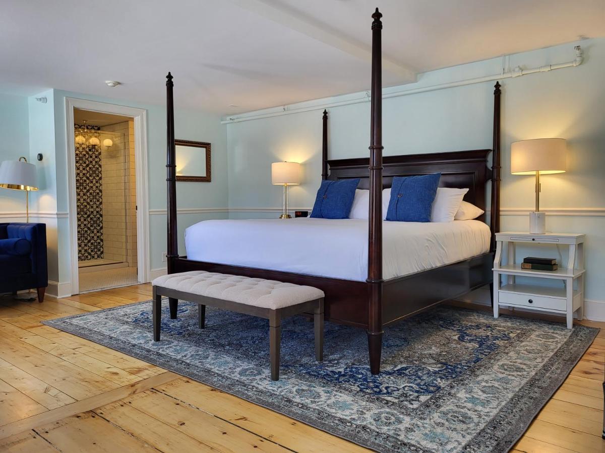 The Stowe Village Inn Bagian luar foto