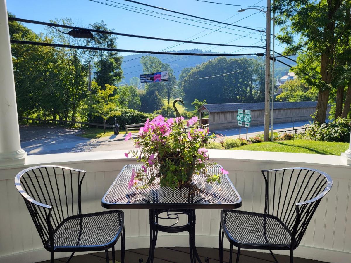 The Stowe Village Inn Bagian luar foto