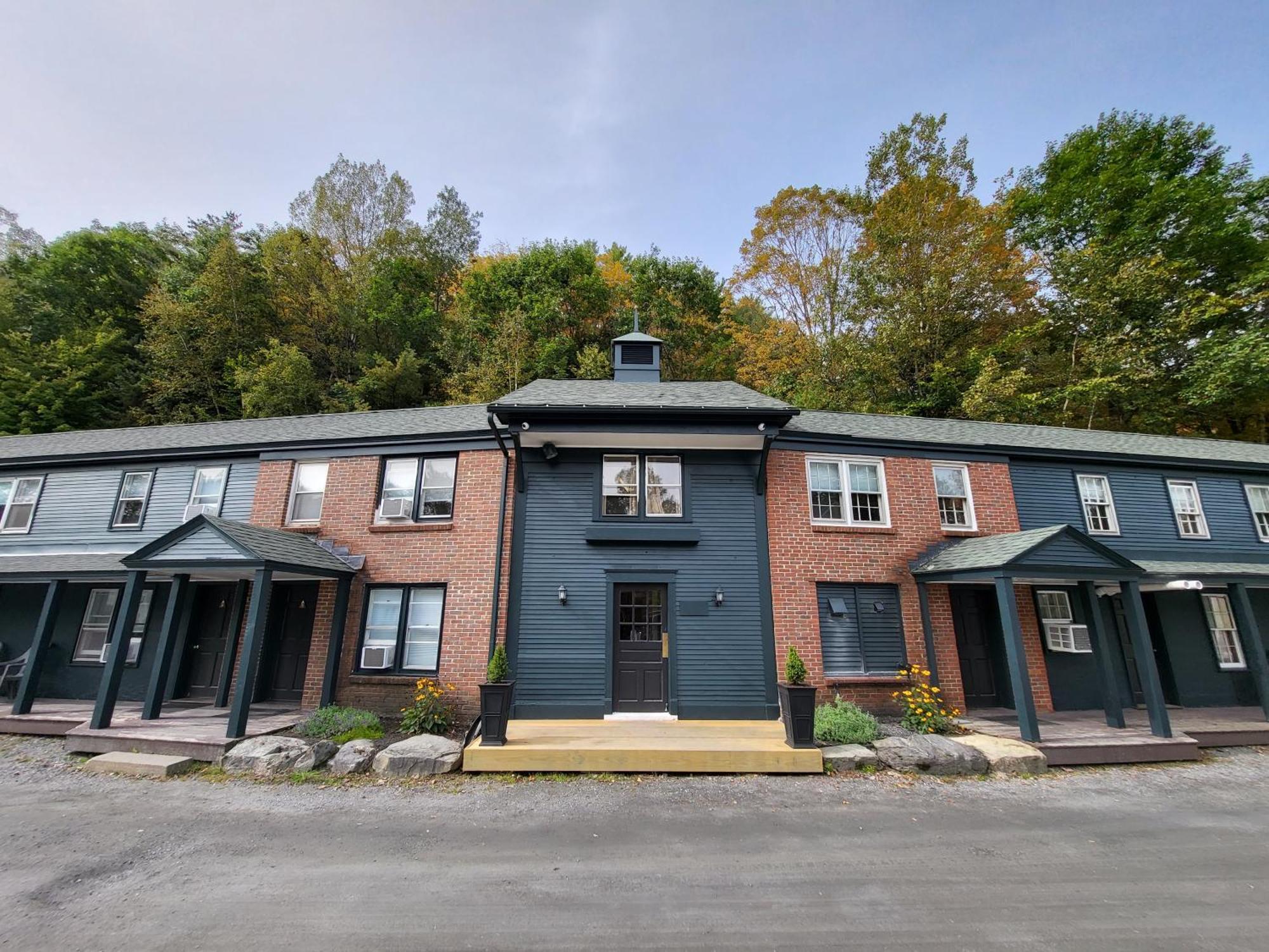 The Stowe Village Inn Bagian luar foto
