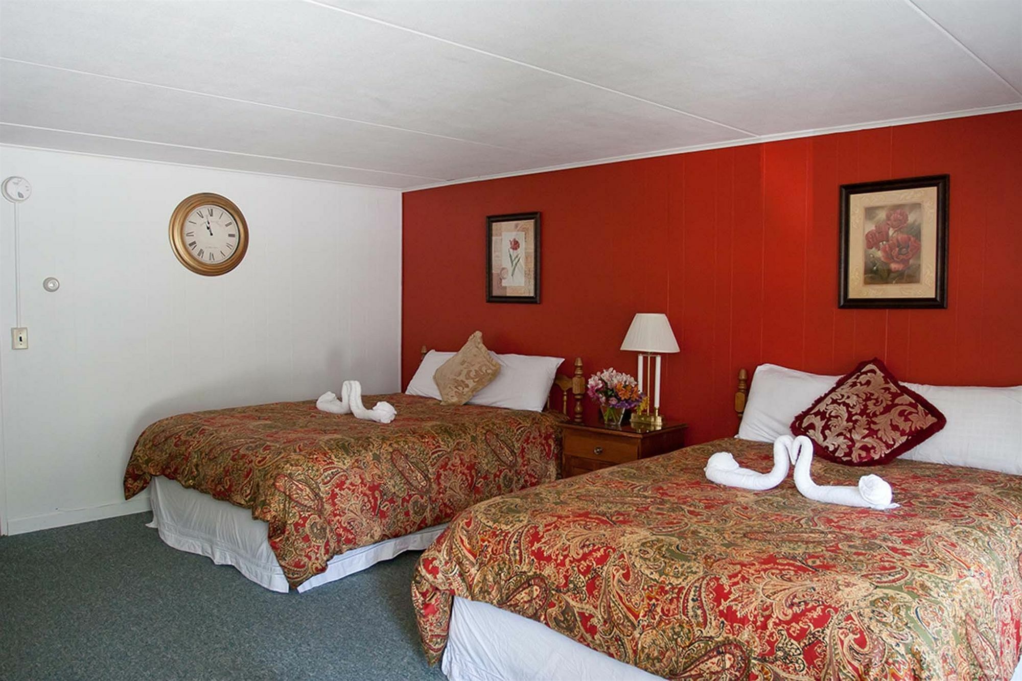 The Stowe Village Inn Bagian luar foto